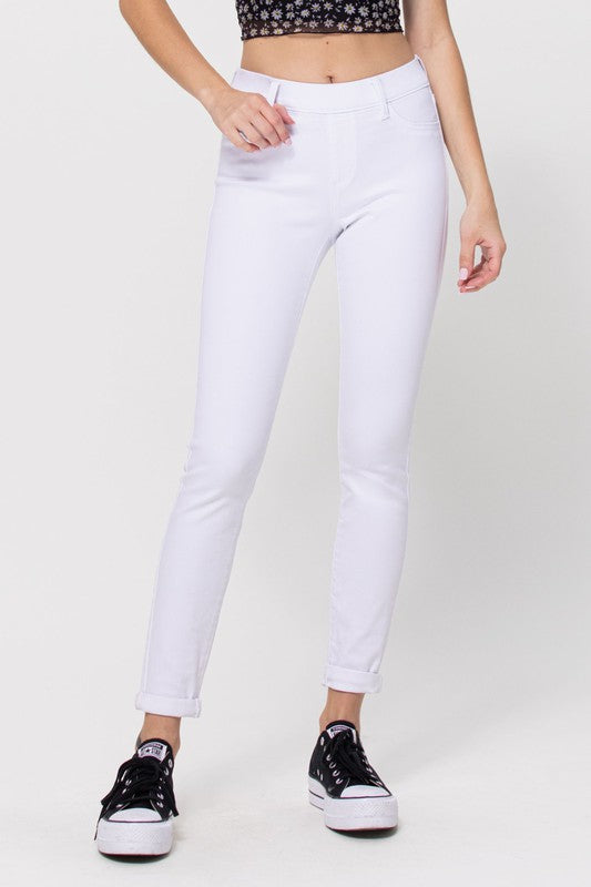 Mid Rise Pull On Crop Skinny