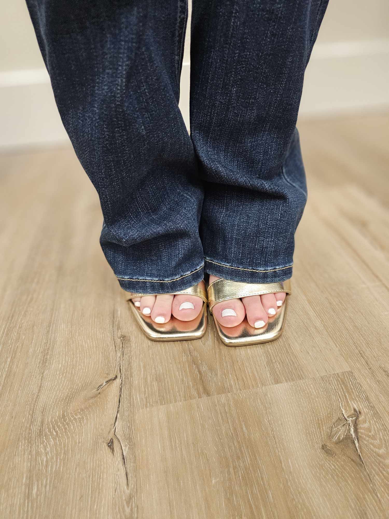 Larch Metallic Gold Heel