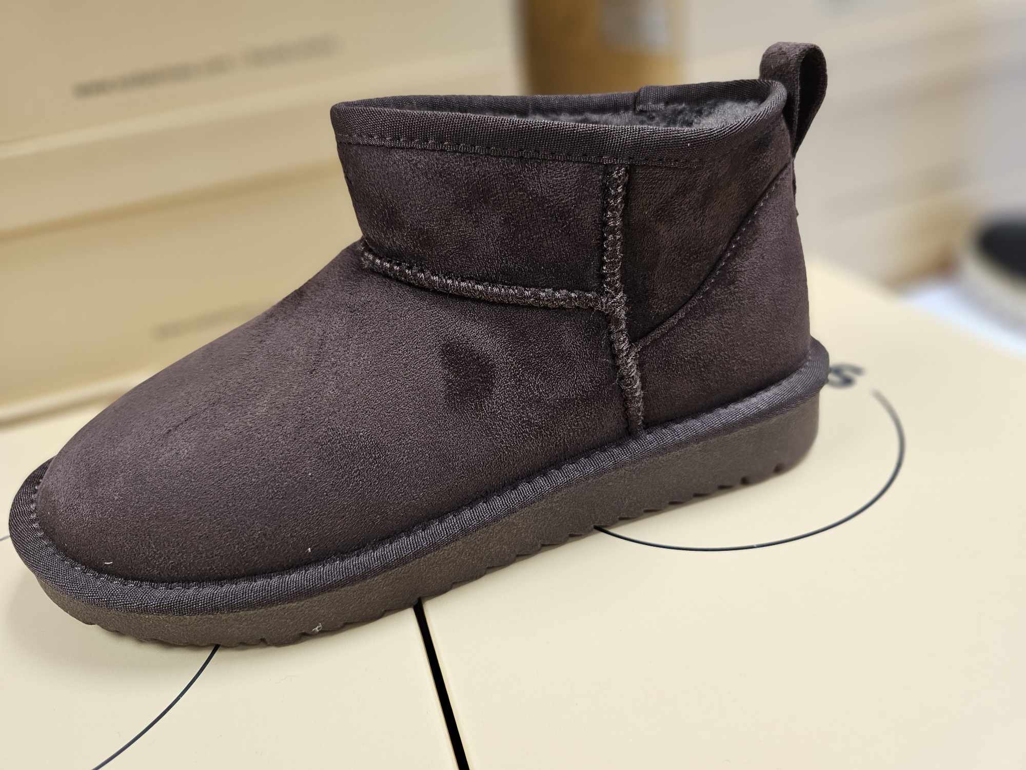 Mutual- Ugg Style Boot