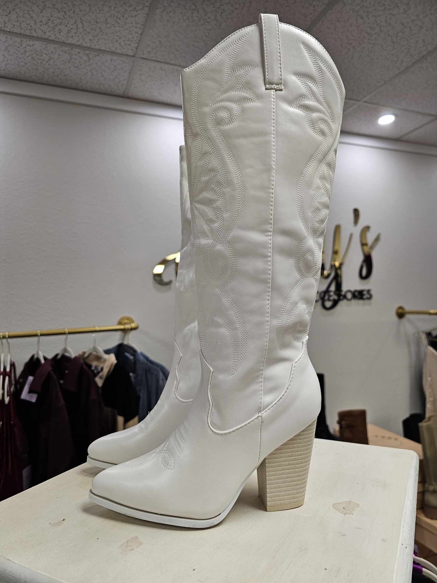 Display- Sleek White Boot