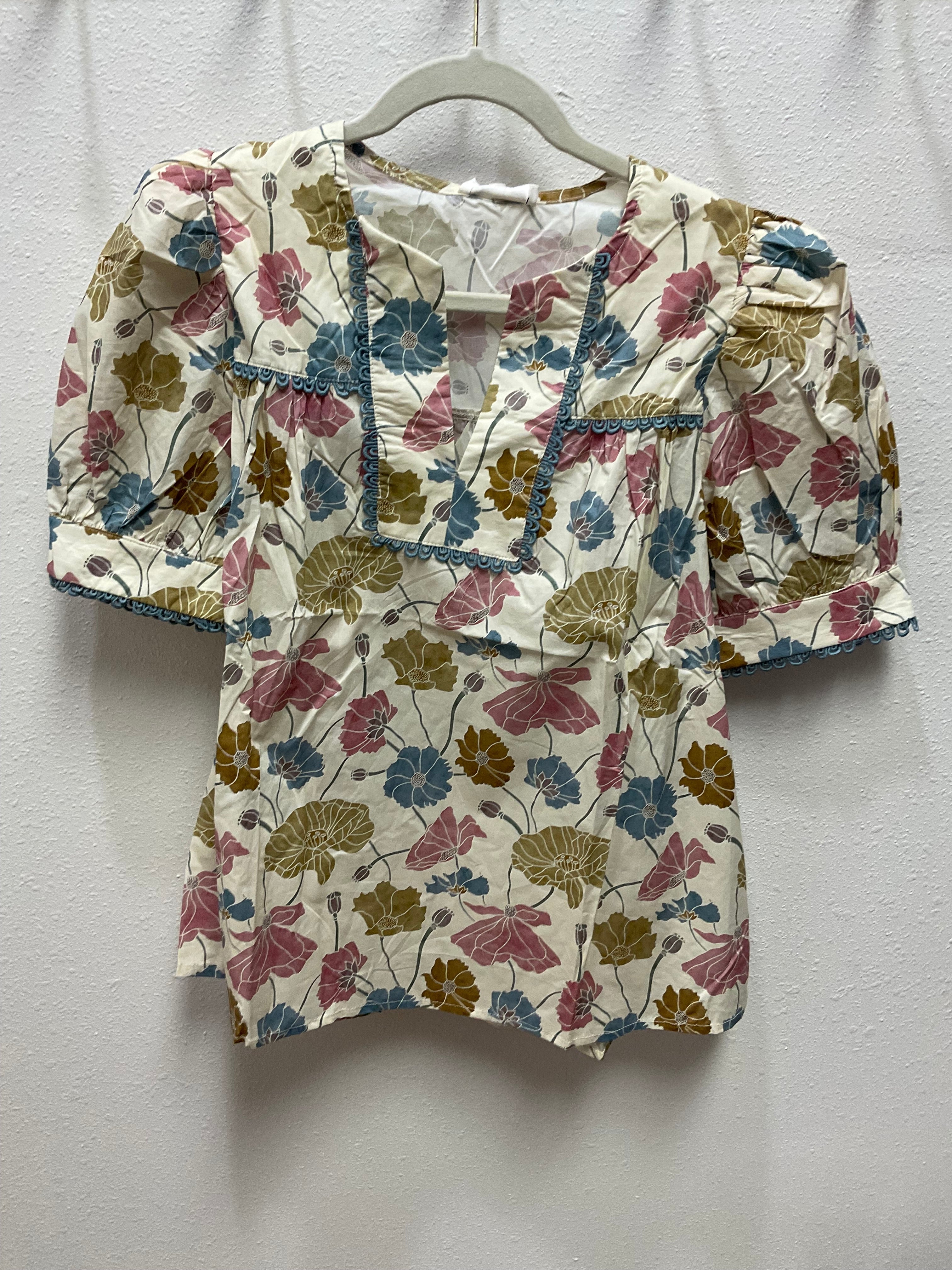 Fall Into Floral Top