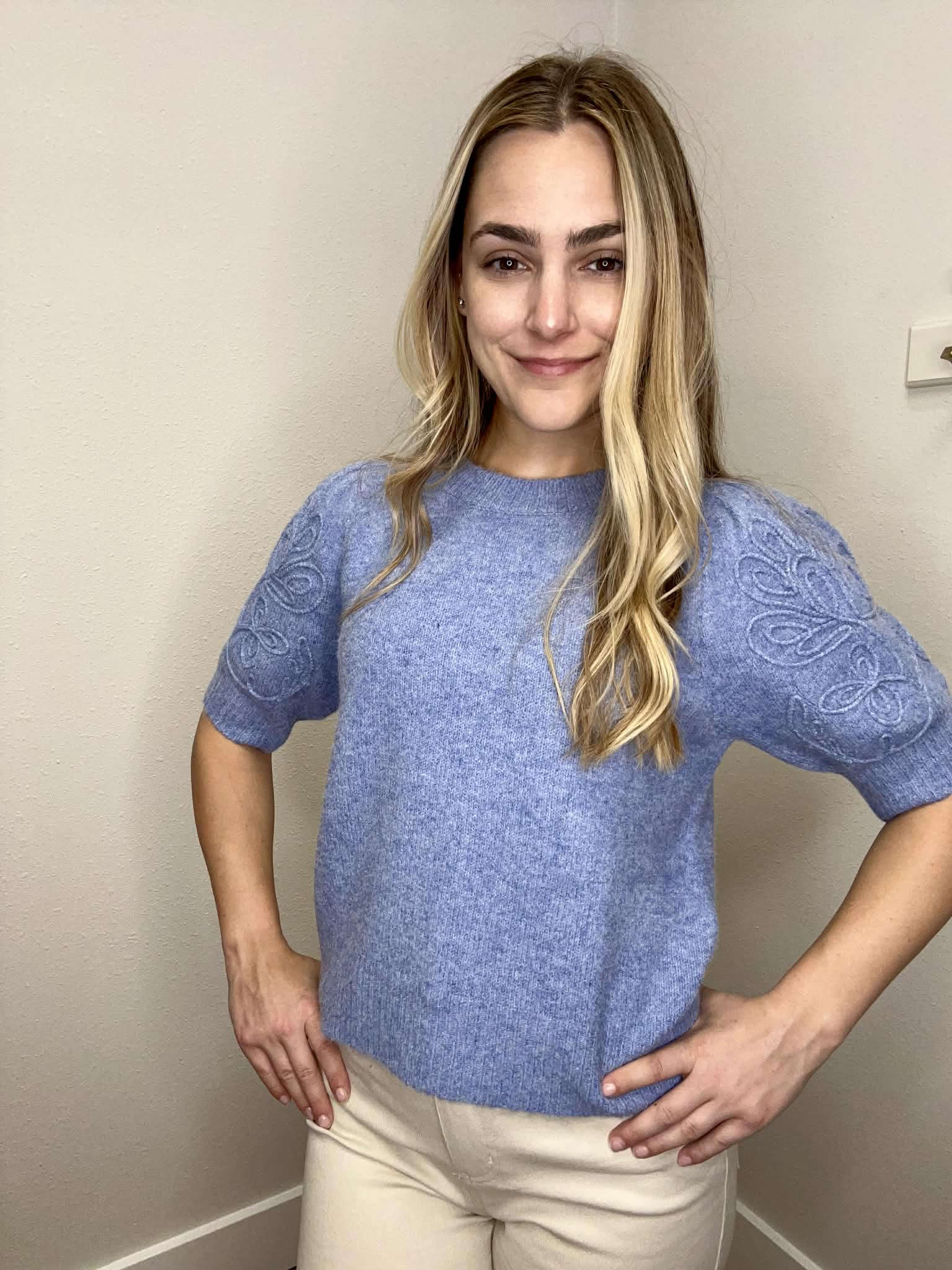 Appliqué Sleeve Detail Top