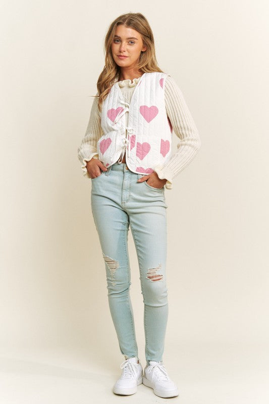 Quilted Heart Print Bow Accent Vest