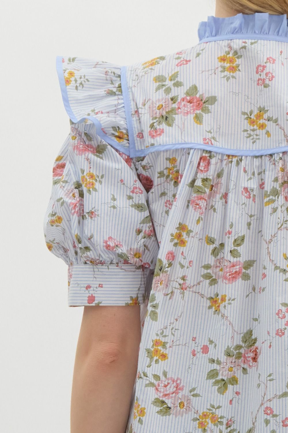 Garden Glow- V-Neck Tie front Top- FINAL SALE